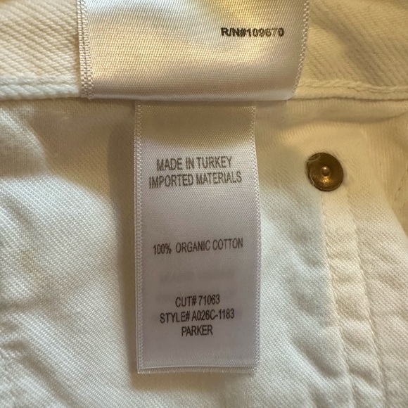 AGOLDE Parker Denim Fray Shorts - Size 32, NWT - Picture 10 of 12